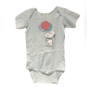Dundee vintage snoopy onsie
